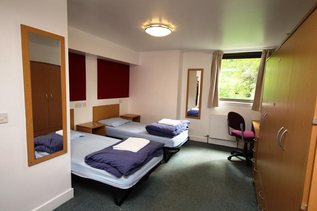 Perth Youth Hostel And Apartments Bagian luar foto